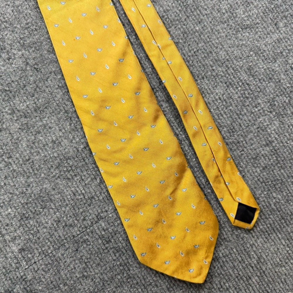 Brooks Brothers 346 Yellow Blue Paisley Pure Silk Mens Neck Tie Classic